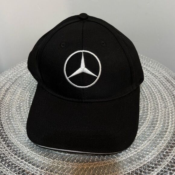 Mercedes AMG Petronas Formula One Team Cap NWT - Picture 1 of 7